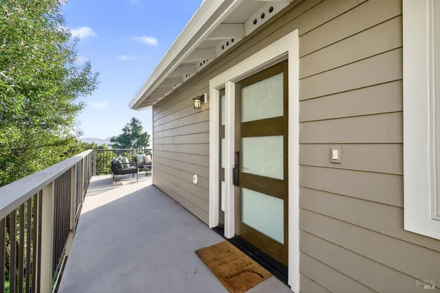 $1,699,999 | 60 Marina Ct Drive, San Rafael, CA 94901