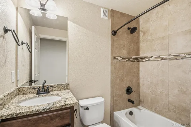 $564,900 | 9763 West Hinsdale Lane, Littleton, CO 80128