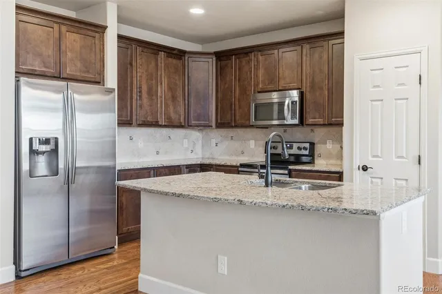 $564,900 | 9763 West Hinsdale Lane, Littleton, CO 80128