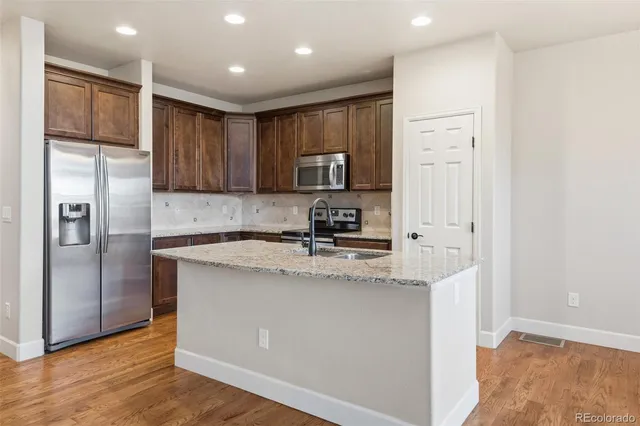 $564,900 | 9763 West Hinsdale Lane, Littleton, CO 80128