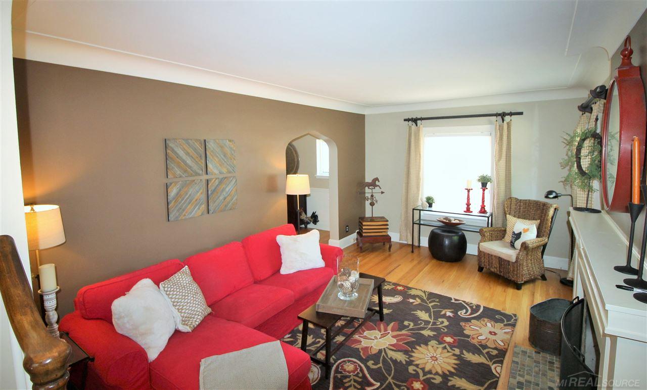 469 Touraine Road Grosse Pointe, MI 48236 - Photo 6 of 57 50078705-5.JPG