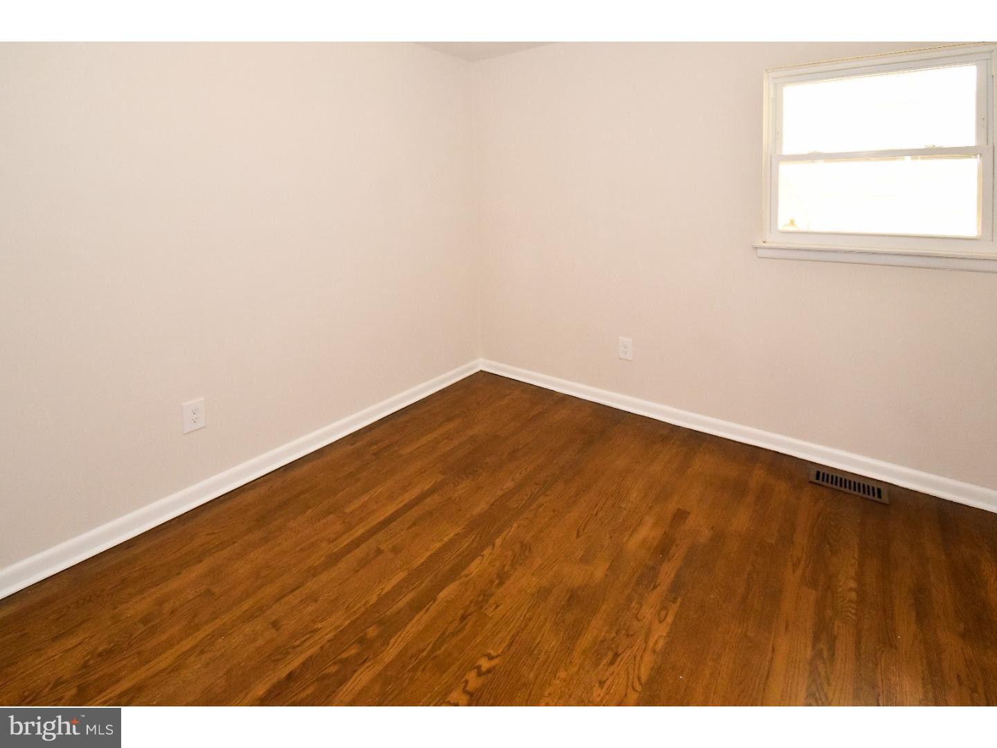 13 Conestoga Road Clementon, NJ 08021 - Photo 14 of 25