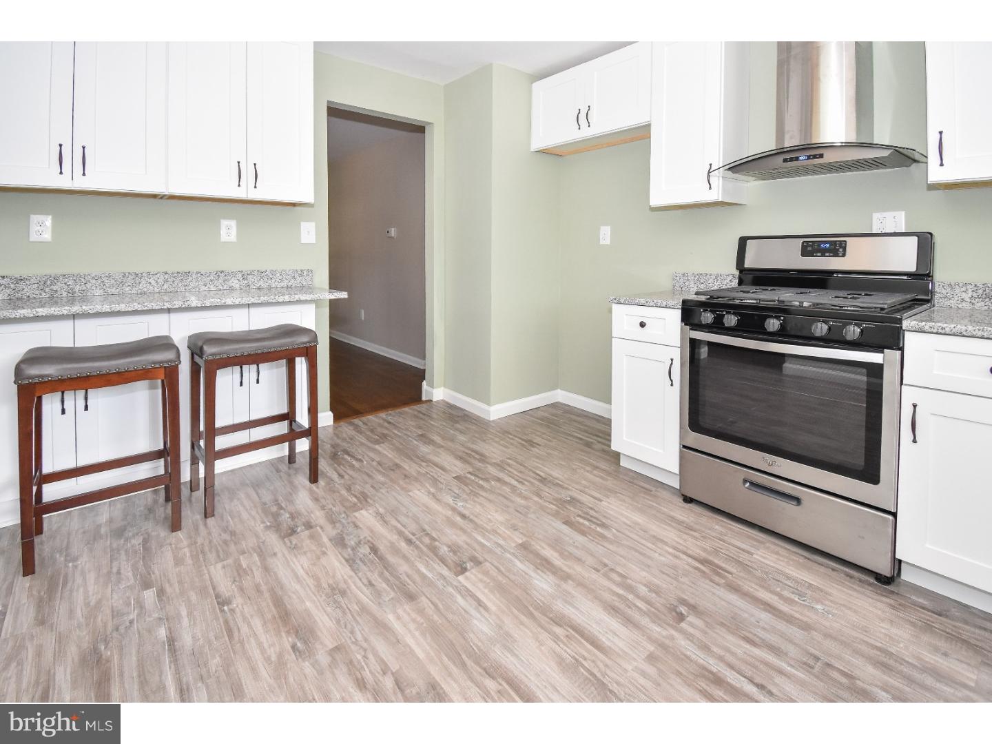 13 Conestoga Road Clementon, NJ 08021 - Photo 3 of 25