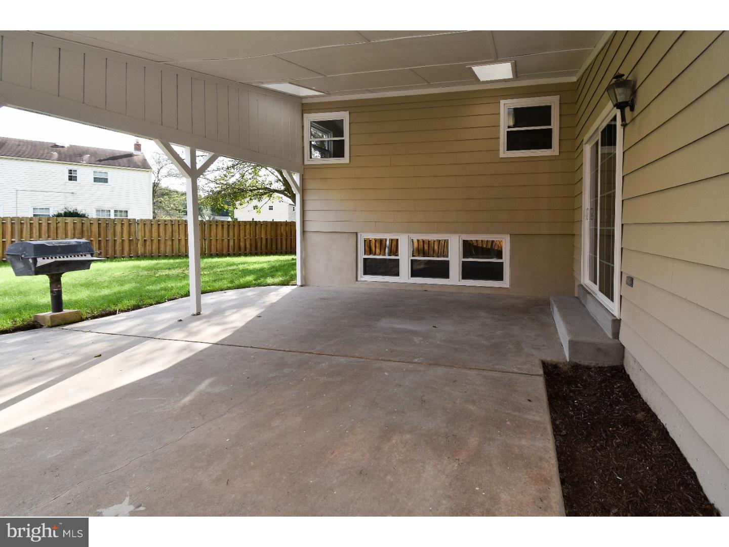 13 Conestoga Road Clementon, NJ 08021 - Photo 8 of 25