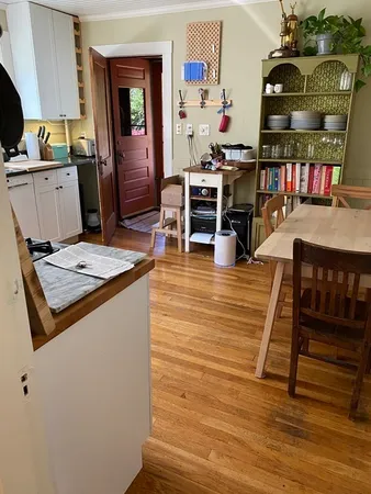 $2,800 | 44 Webster Street, Unit 1, Arlington, MA 02474