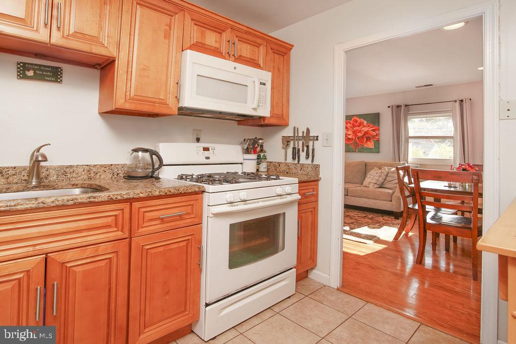10423 Julep Avenue Silver Spring, MD 20902 - Photo 13 of 38