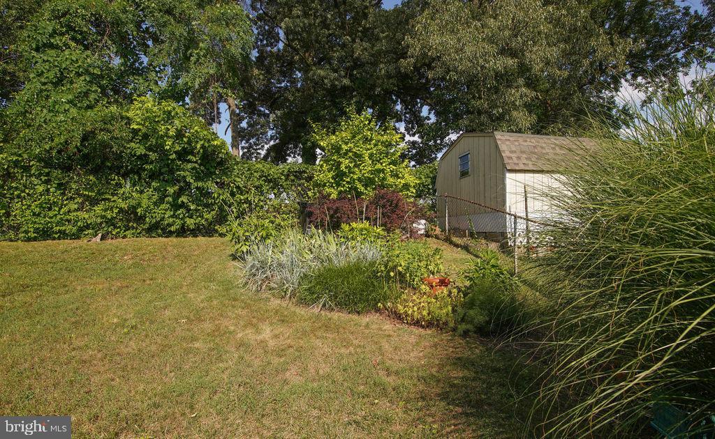 10423 Julep Avenue Silver Spring, MD 20902 - Photo 32 of 38