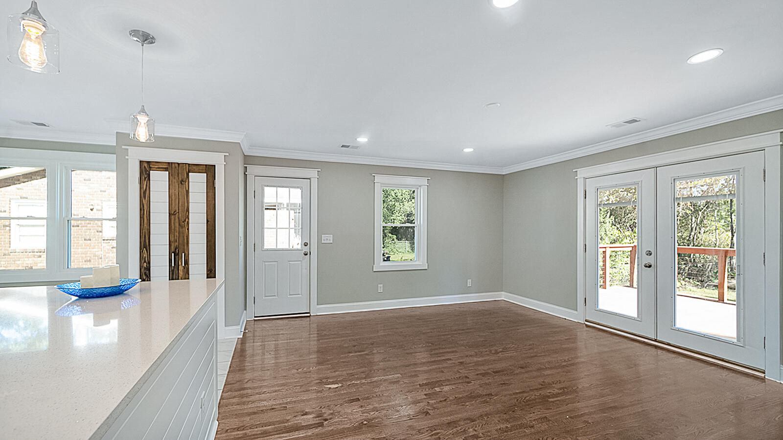 5932 Maple Street Hanahan, SC 29410 - Photo 17 of 34 5932 Maple Street 16 of 35