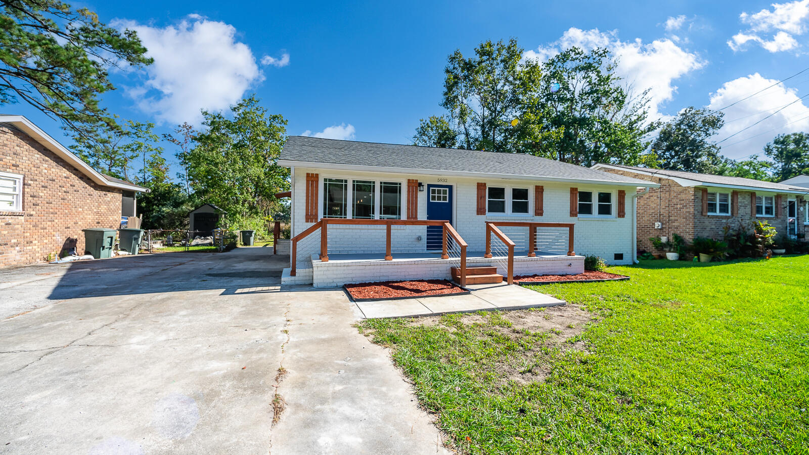 5932 Maple Street 3 of 35