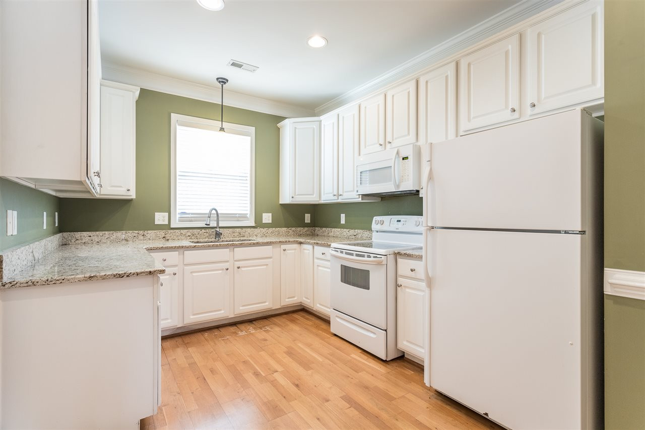 3018 Andover Glen Road Raleigh, NC 27604 - Photo 7 of 30 Photo 7