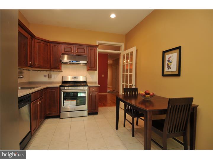 65 Warwick Road West Windsor, NJ 08550 - Photo 5 of 25 Kitchen