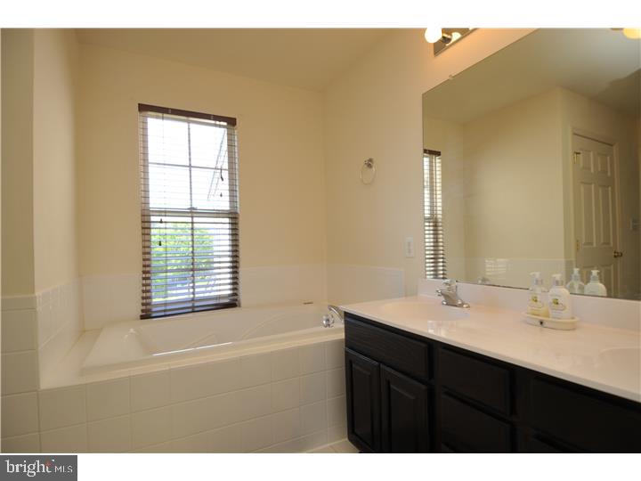 65 Warwick Road West Windsor, NJ 08550 - Photo 10 of 25 Master Bathroom