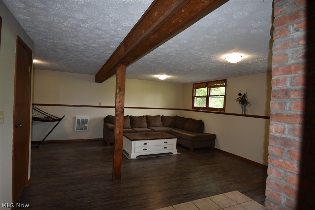11676 Kile Road Chardon, OH 44024 - Photo 7 of 34 Downstairs Family room