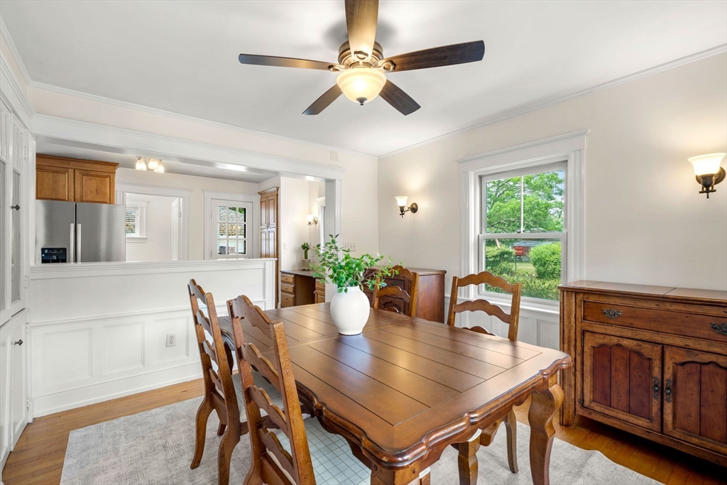 67 Millett Road Swampscott, MA 01907 - Photo 8 of 40