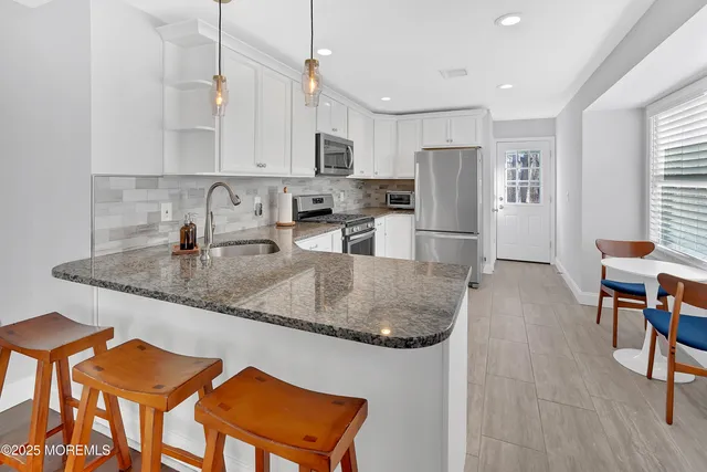 $579,000 | 380 Navesink Avenue, Highlands, NJ 07732