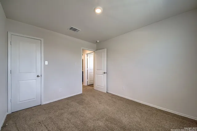 $1,900 | 13915 Arkose, San Antonio, TX 78253