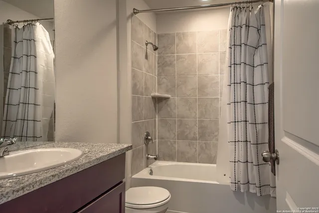 $1,900 | 13915 Arkose, San Antonio, TX 78253