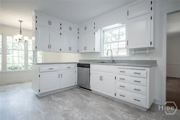$577,500 | 215 Lenox Road, Athens, GA 30606