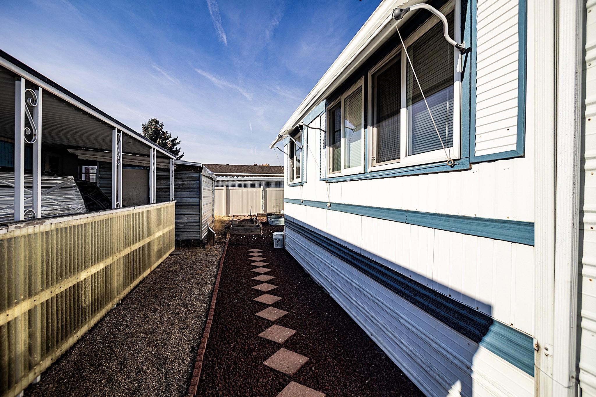1211 East Lyons Avenue, Unit 124 Spokane, WA 99208 - Photo 2 of 24