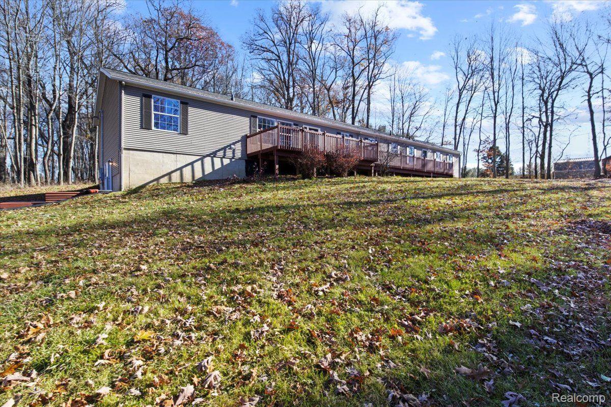 9220 Oak Grove Road Howell, MI 48855 - Photo 2 of 39 Gallery Image 2