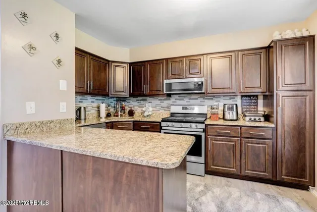 $2,550 | 111 Joan Court, Jackson, NJ 08527