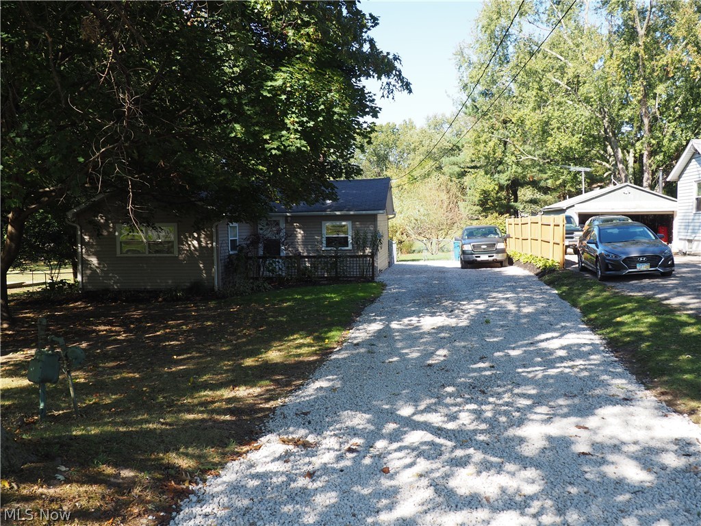 1195 Swartz Road Akron, OH 44306 - Photo 30 of 31