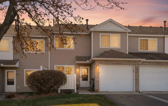 $230,000 | 6240 158th Street West, Unit 59, Apple Valley, MN 55124