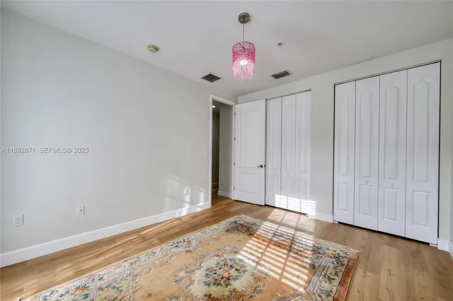 a view of a livingroom with an empty space