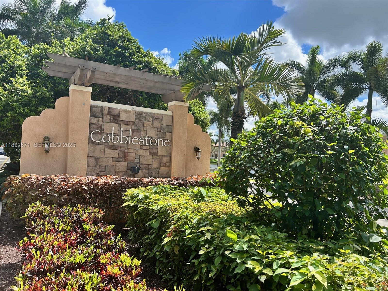 430 Southwest 147th Avenue Pembroke Pines, FL 33027 - Photo 32 of 36 a view of a garden with plants