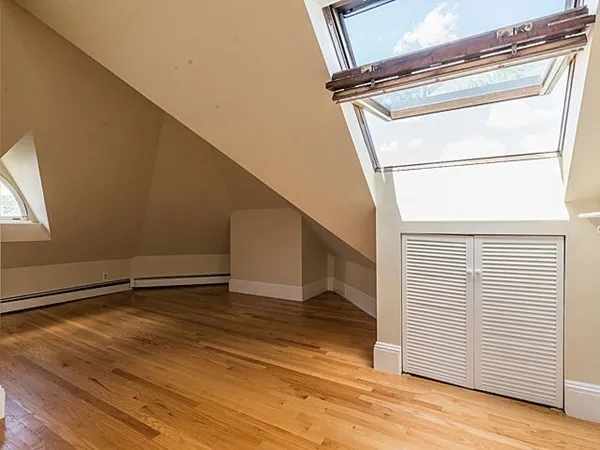 $4,800 | 832 Belmont Street, Unit 2, Watertown, MA 02472