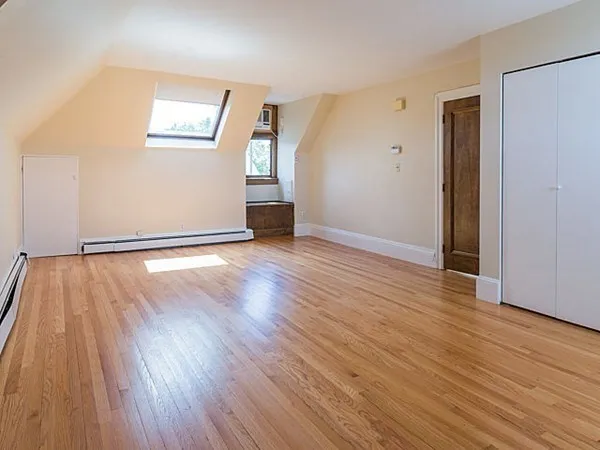 $4,800 | 832 Belmont Street, Unit 2, Watertown, MA 02472