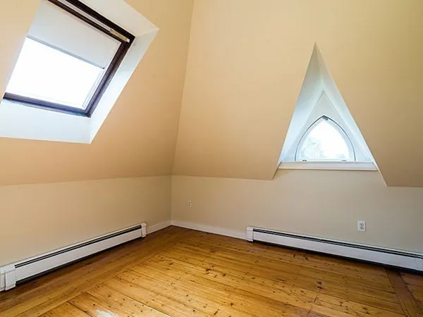 $4,800 | 832 Belmont Street, Unit 2, Watertown, MA 02472