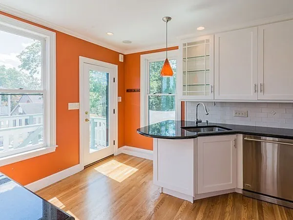 $4,800 | 832 Belmont Street, Unit 2, Watertown, MA 02472