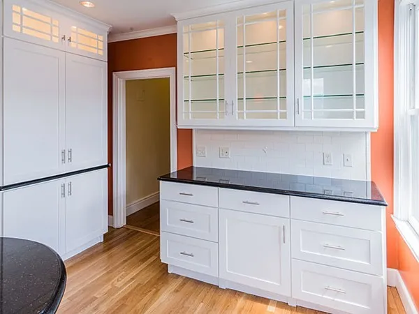 $4,800 | 832 Belmont Street, Unit 2, Watertown, MA 02472