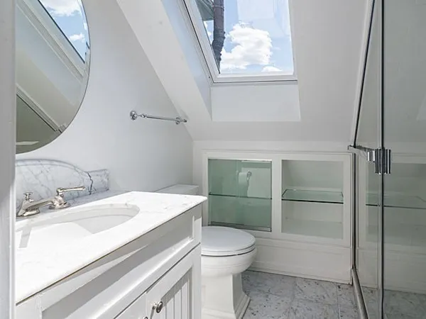 $4,800 | 832 Belmont Street, Unit 2, Watertown, MA 02472