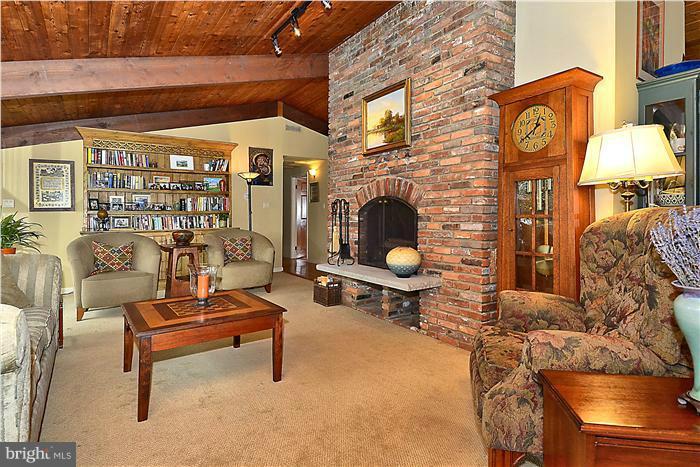 1163 River Bay Road Annapolis, MD 21409 - Photo 10 of 30 Living Room