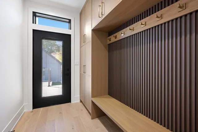 $1,450,000 | 2422 Grant Street, Evanston, IL 60201