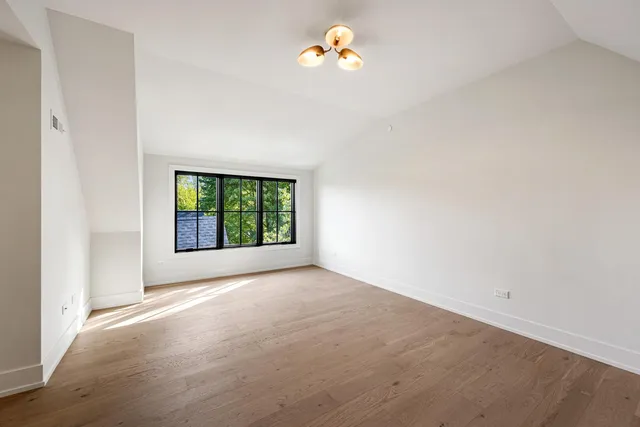 $1,450,000 | 2422 Grant Street, Evanston, IL 60201