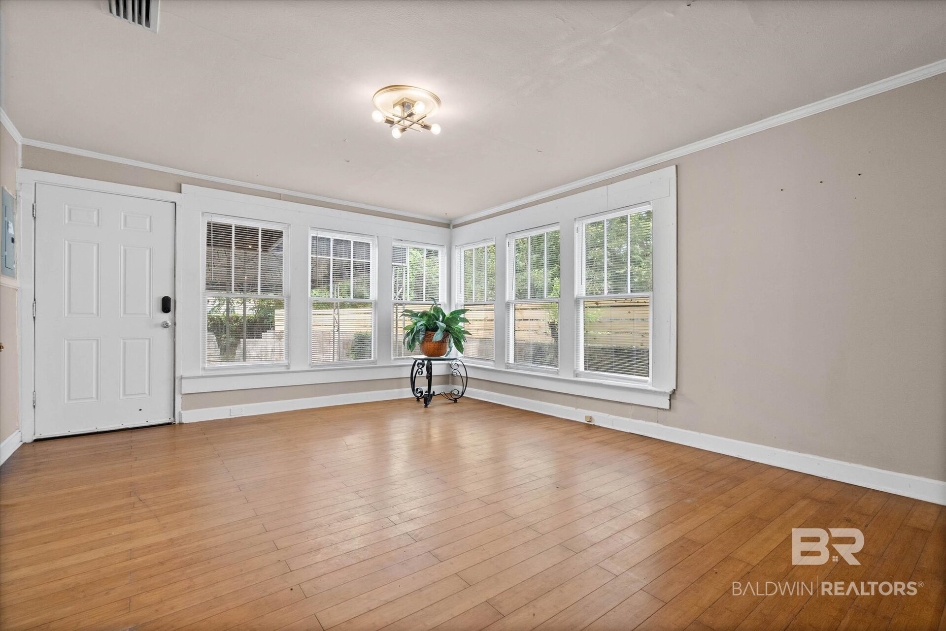 54 Houston Street Mobile, AL 36606 - Photo 10 of 45 Gallery Image 10