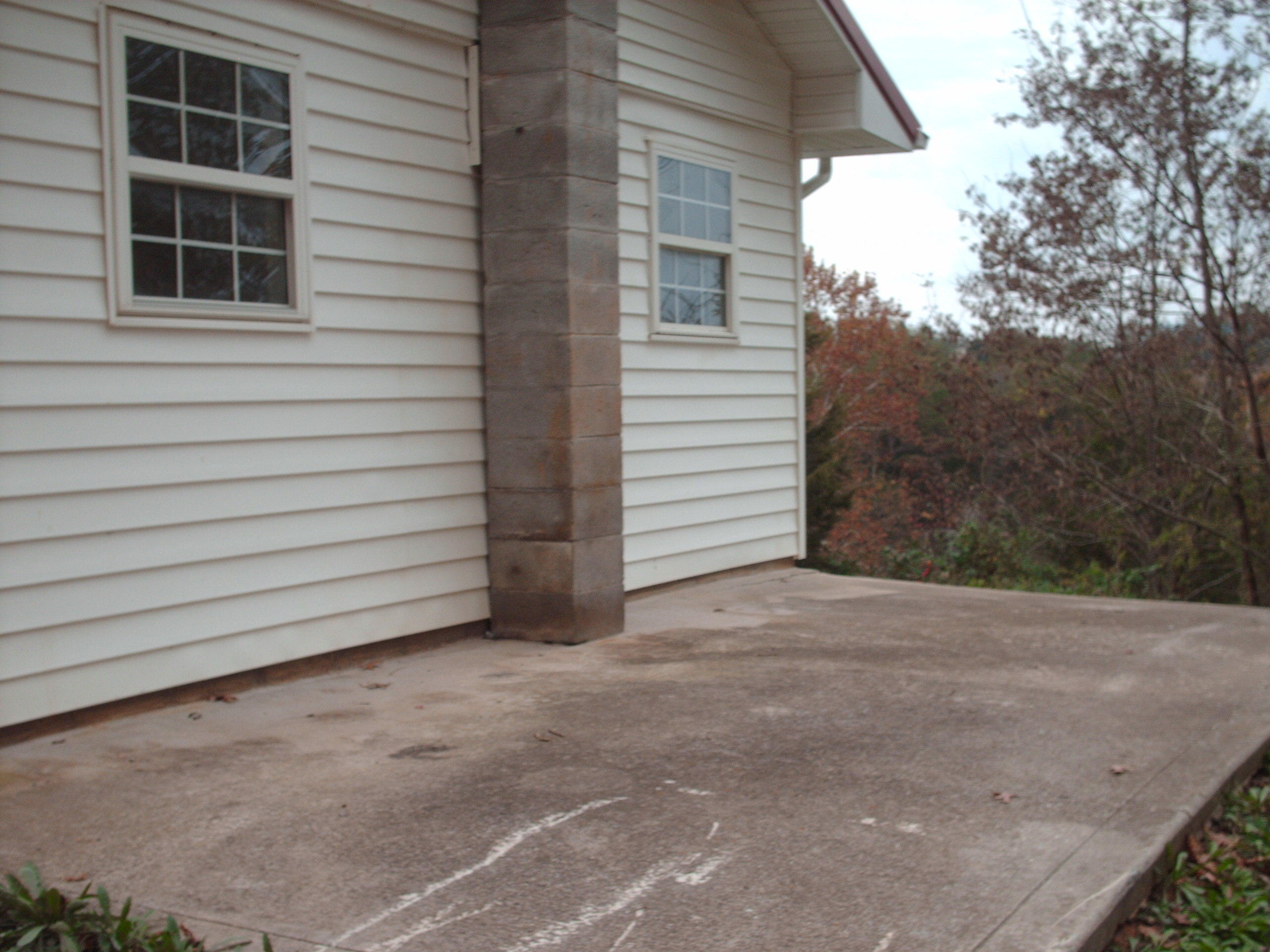 427 Loy Road Speedwell, TN 37870 - Photo 7 of 18 loy side concrete pad