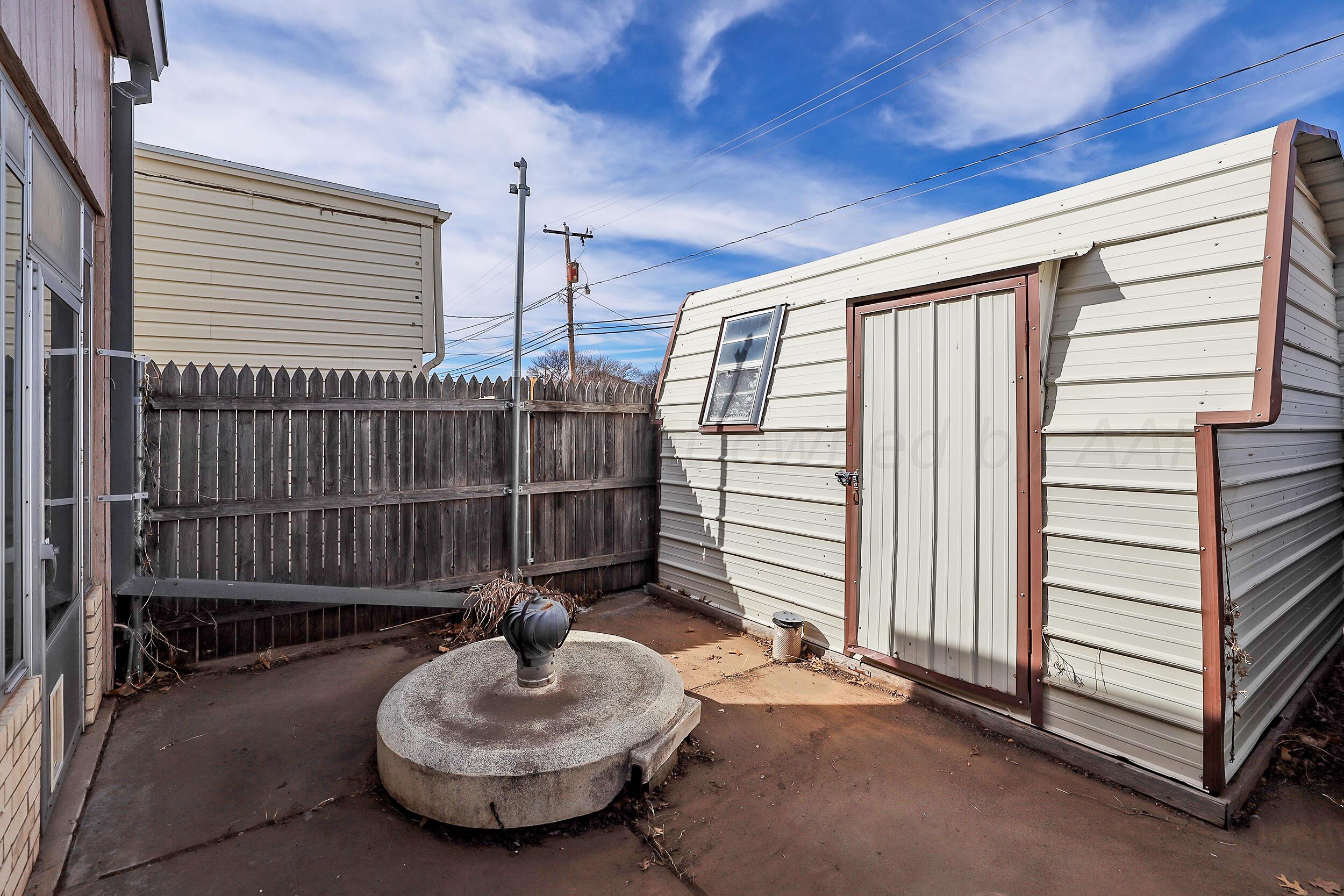 6126 Belpree Road Amarillo, TX 79106 - Photo 29 of 30 Back Patio