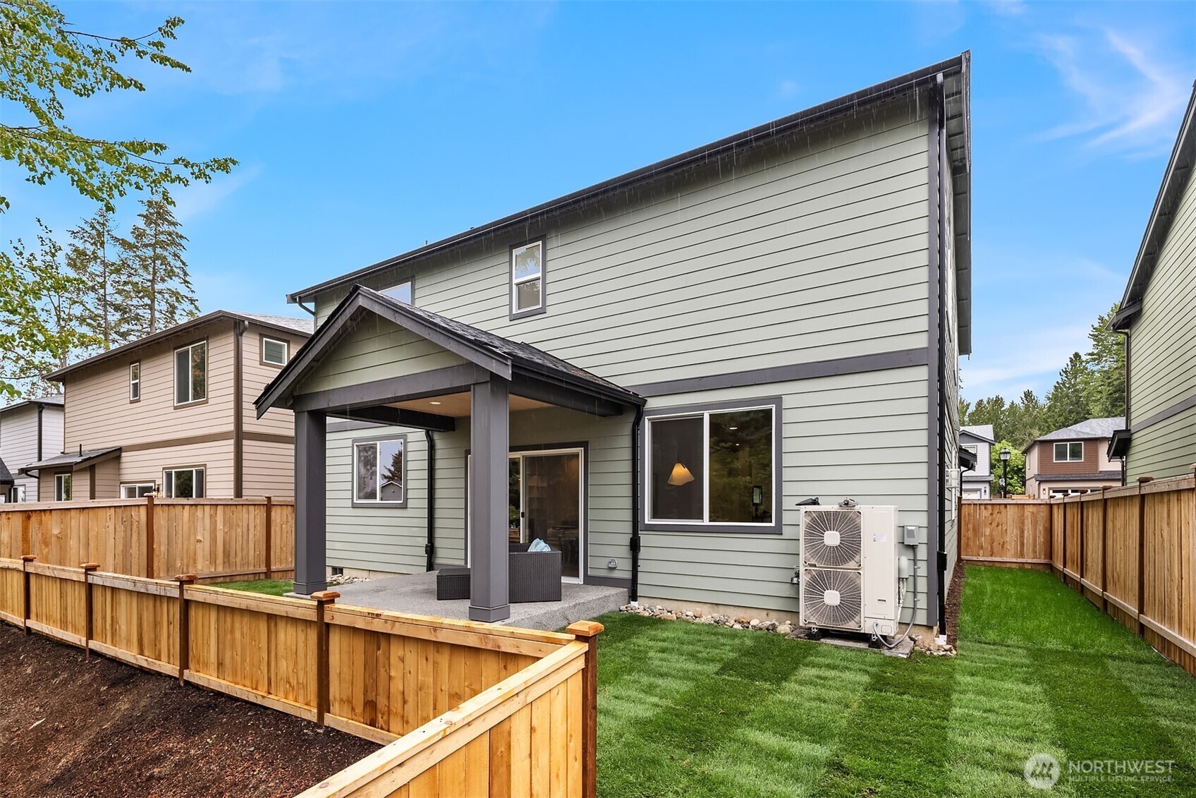 10675 Southeast 170th Place Renton, WA 98055 - Photo 2 of 40