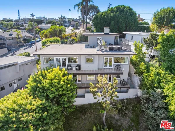 $3,195,000 | 411 Rees Street, Playa del Rey, CA 90293