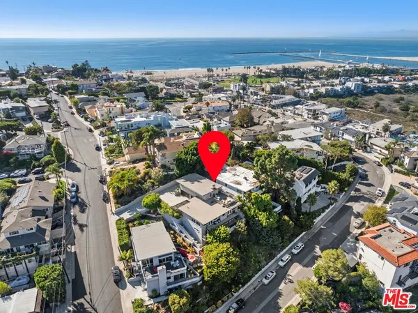 $3,195,000 | 411 Rees Street, Playa del Rey, CA 90293