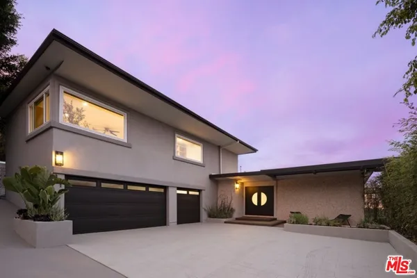 $3,195,000 | 411 Rees Street, Playa del Rey, CA 90293