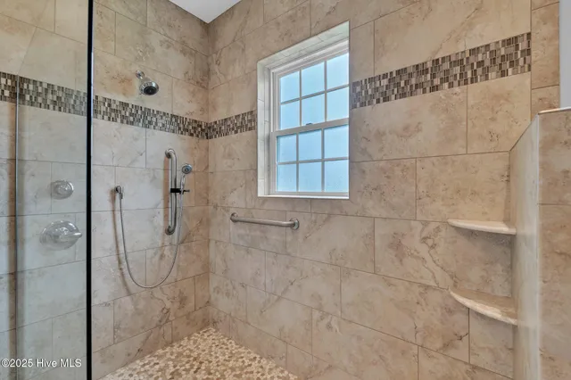 $580,000 | 817 Tulls Creek Road, Moyock, NC 27958