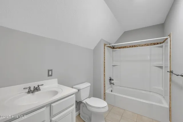 $580,000 | 817 Tulls Creek Road, Moyock, NC 27958