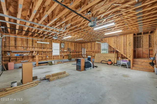 $580,000 | 817 Tulls Creek Road, Moyock, NC 27958