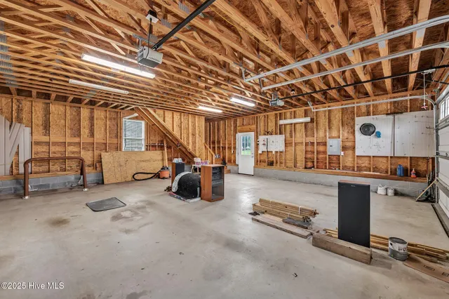 $580,000 | 817 Tulls Creek Road, Moyock, NC 27958