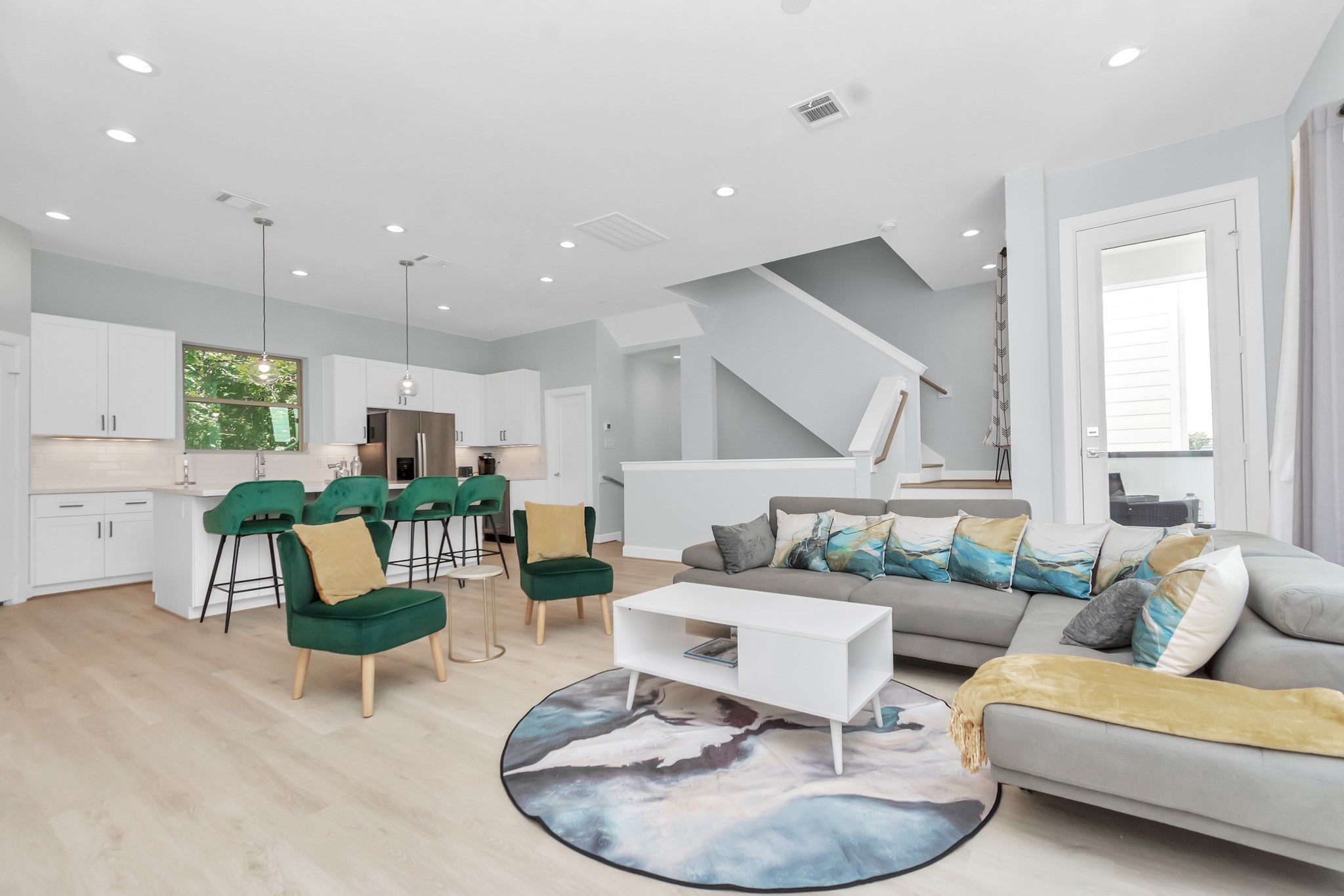 3310 Pease Street, Unit B Houston, TX 77003 - Photo 24 of 50 a living room with furniture kitchen and a table